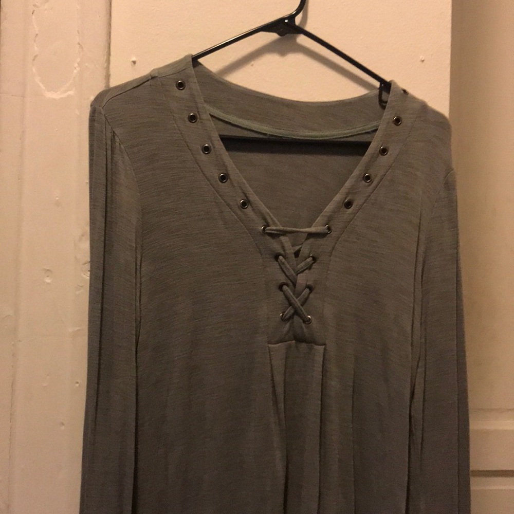 Gray shirt
